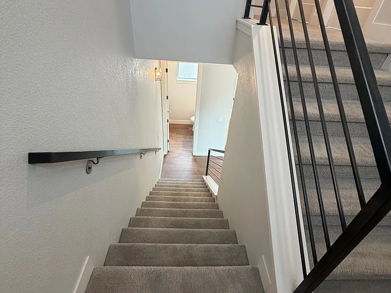 5366 Allison St #B — Photo 9