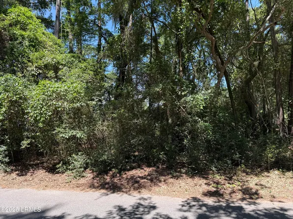 1507 Spring Well Road, St. Helena Island, SC 29920