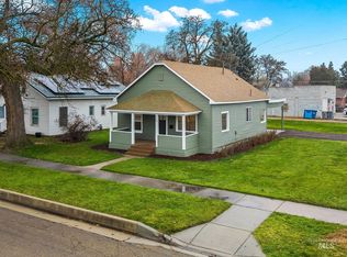 204 E Dearborn St, Caldwell, ID 83605