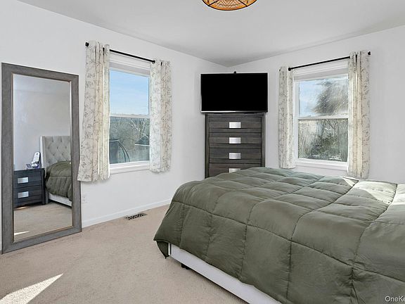 2nd image of 34 Ashburton Road