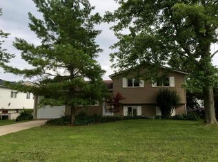 429 Hathaway Ct, West Jefferson, OH 43162