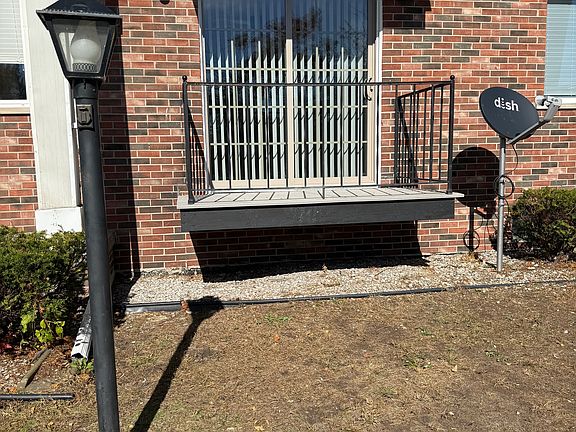 outside door wall view