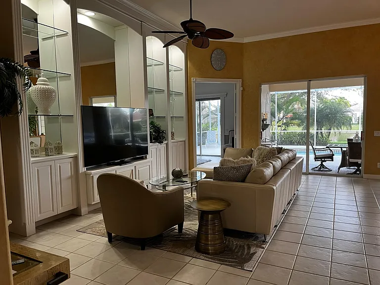 5121 Inagua Way — Photo 8