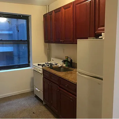 Rented by Town Residential | media 34