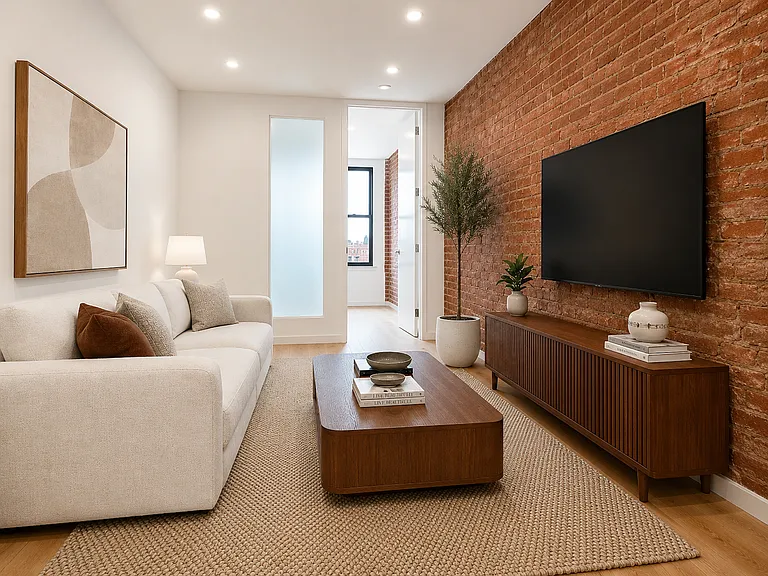 829 9th Ave #5A — Photo 1