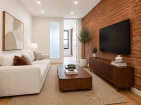 829 9th Ave