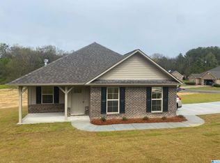 765 Valley Rd, Oneonta, AL 35121