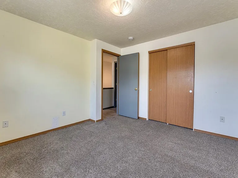 7722 N Montana Ave — Photo 17