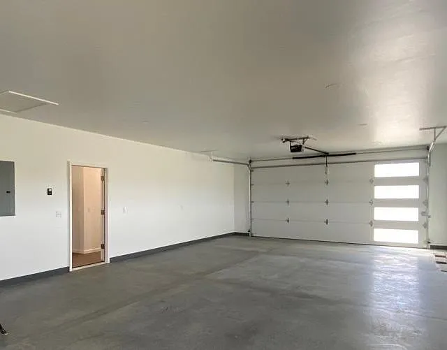 1223 Artistic Dr — Photo 14