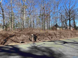 57 Holiday Dr, Gadsden, AL 35907