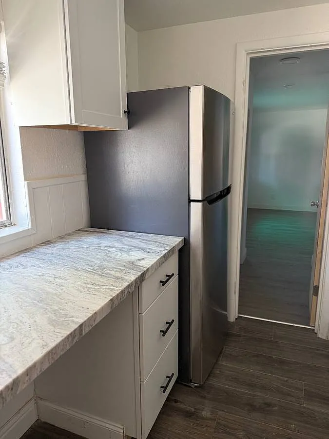 1 bed, 672 sqft, $1,600 — Photo 3