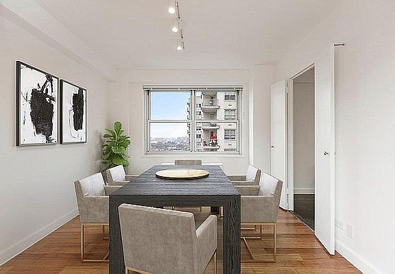3rd image of 500 E 77th St APT 716
