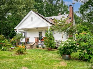 126 Goldview Rd, Asheville, NC 28804