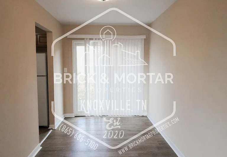 507 S Cedar St — Photo 6