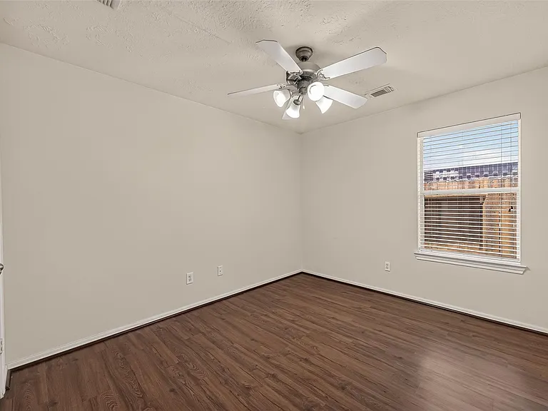 5006 Juniper Walk Ln — Photo 24