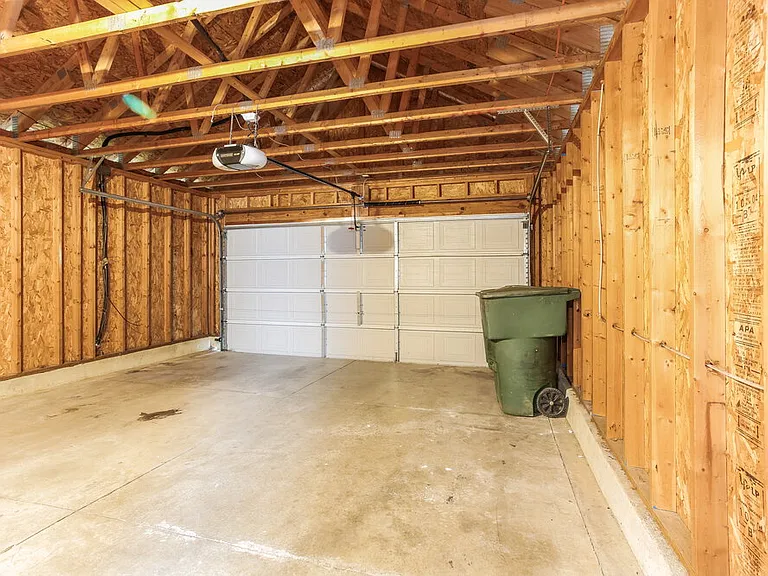6303 Artesia Dr — Photo 15