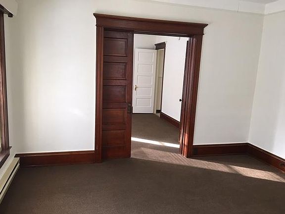 5th image of 148 McKinley Ave APT 1