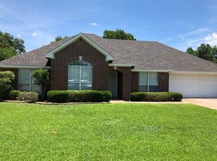 501 Willow Cv, Paris, TX 75462