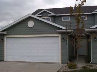 5415 W Oakcrest Pl, Sioux Falls, SD 57107