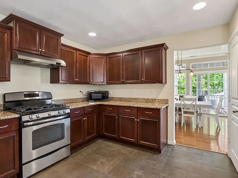 5448 Paperwhite Ln — Photo 4