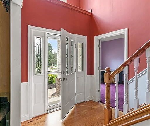 3rd image of 5325 Snell Dr