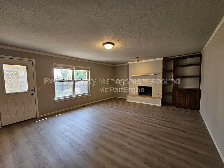 12106 E 88th Pl N — Photo 5