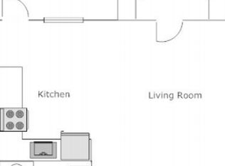 31 Chelsea St #3R, Boston, MA 02128