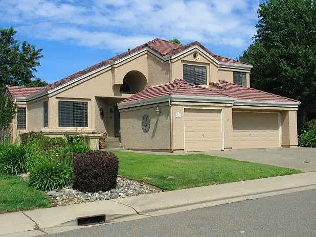 121 Penwood Ln photo 1