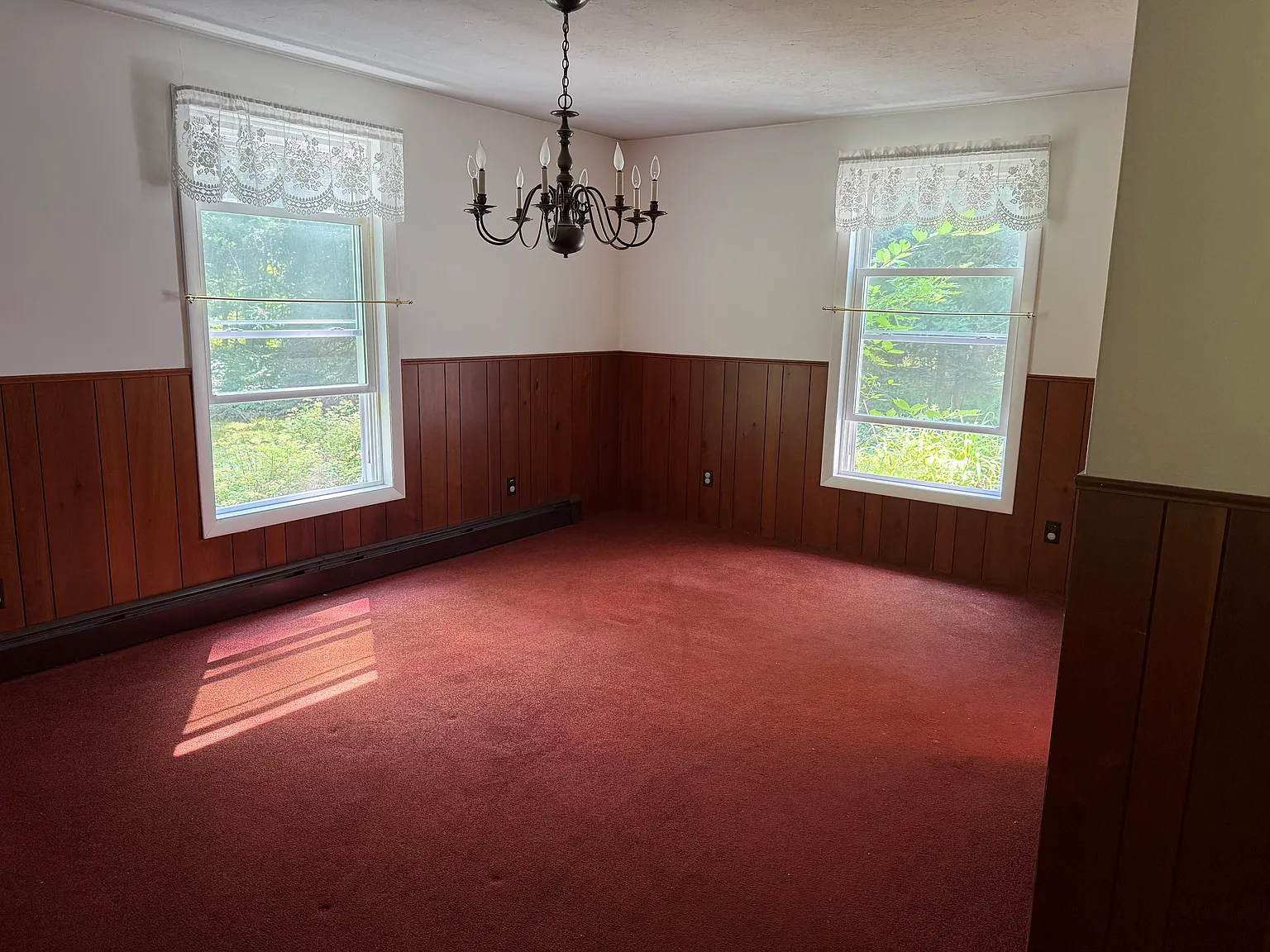 3 bed, 2000 sqft, $2,400 — Photo 4