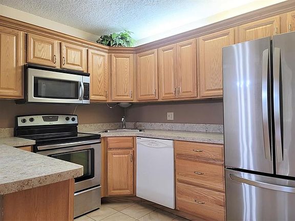 2nd image of 414 Pine Glen Ln APT D-1