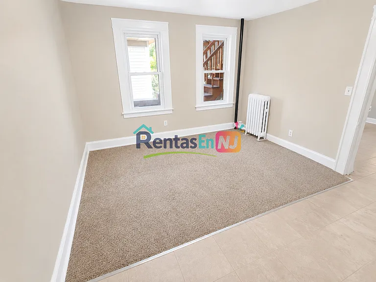 14 Nursery St #2B — Photo 4