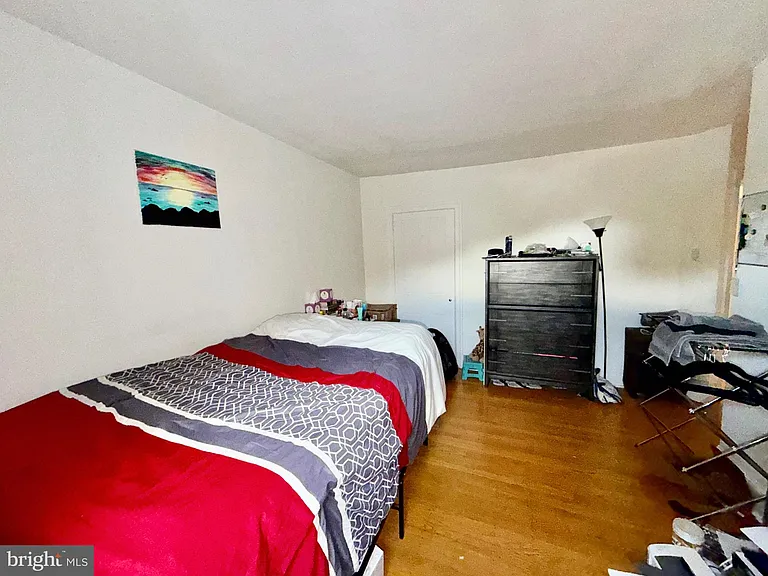 2114 Pine St #3F — Photo 13
