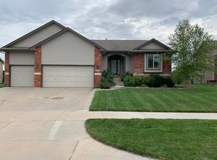 2427 N Fieldstone St, Andover, KS 67002