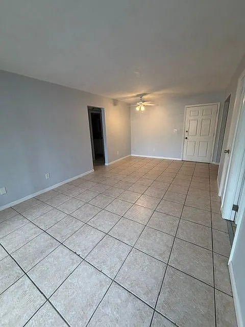 2 bed, 850 sqft, $1,395 — Photo 3