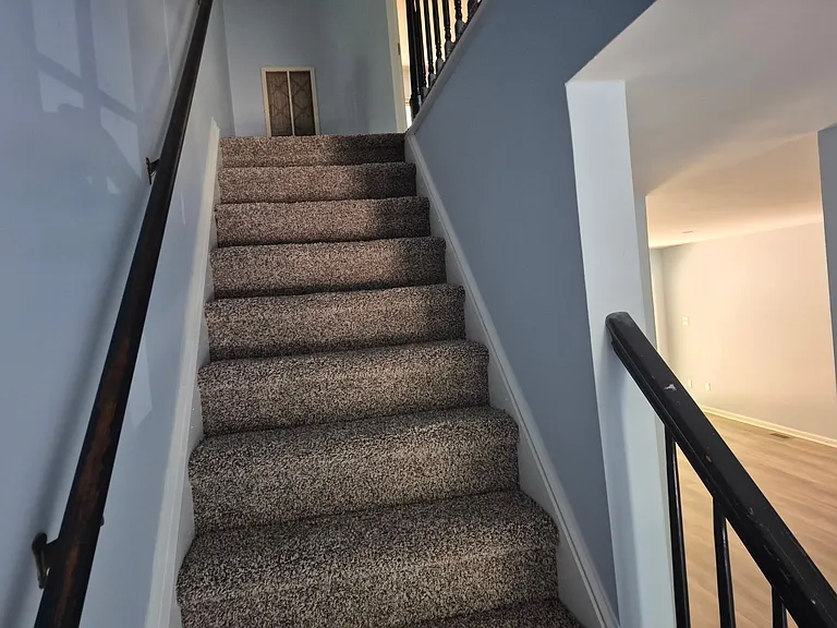 5761 Forest Lawn Ct — Photo 9