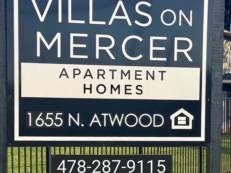 1655 N Atwood Dr E #5 — Photo 1