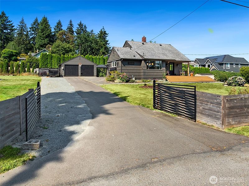 4th image of 30005 21st Avenue SW