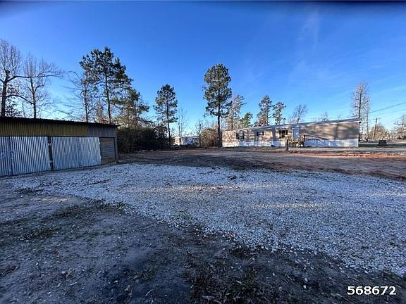 3rd image of 302 White Bass Ln