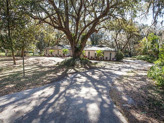 2nd image of 1613 Cottagewood Dr