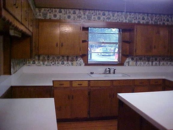 4th image of 4034 Private Road 2751