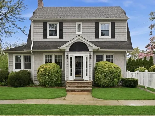 66 Primrose Avenue, Floral Park, NY 11001