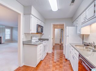 342 Drury Ln SW, Huntsville, AL 35802