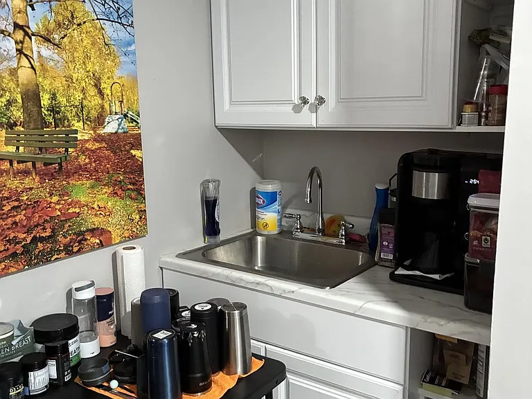421 Spalding Ct — Photo 20