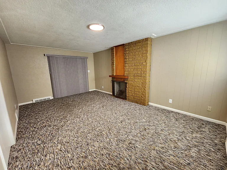 905 S 2nd Ave #1 — Photo 11