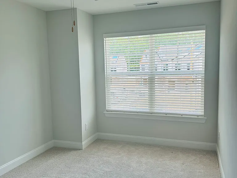 1011 Culloden Cir — Photo 10