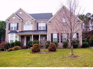 2338 Harvester Ave, Fort Mill, SC 29708