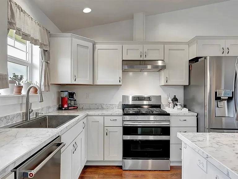 668 Winding Creek Trl — Photo 9