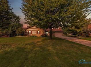 499 Pauly Dr, Perrysburg, OH