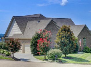 10312 Evening Ridge Ln, Knoxville, TN 37922