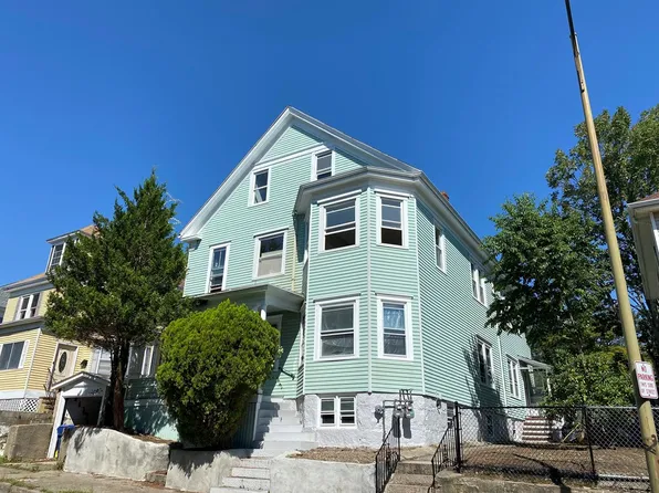 69 Russell St #2, New Bedford, MA 02740